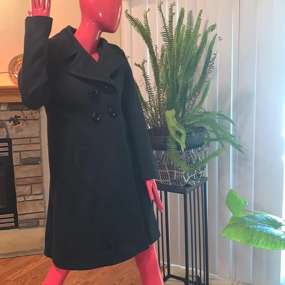 Guess Coat - Picture 5 of 14